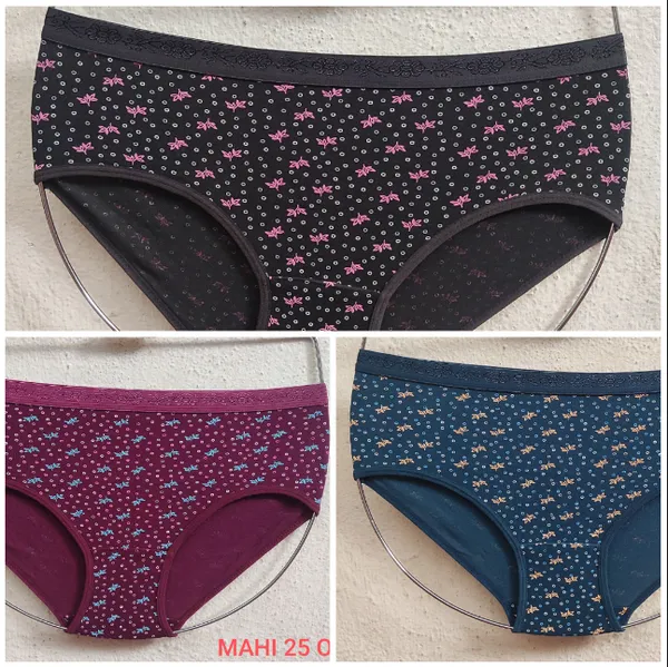Mahi_25_OE_3_Multicolor_Cotton_Print_3_Panties_For_Women_Pack_Of_3