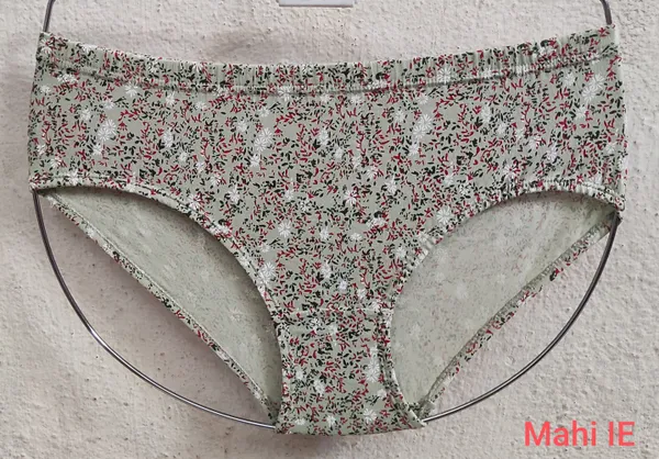Mahi_IE_3_Multicolor_Cotton_Print_3_Panties_For_Women_Pack_Of_3