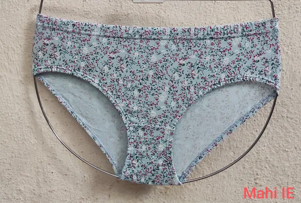 Mahi_IE_3_Multicolor_Cotton_Print_3_Panties_For_Women_Pack_Of_3