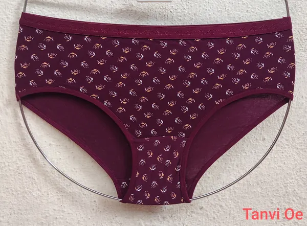 Tanvi_Oe_Multicolor_Cotton_PRINT_1_HIPSTER_Panties_For_Women_Pack_Of_3