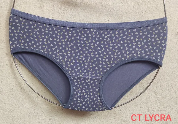 CT_LYCRA_Multicolor_Cotton_LYCRA_Print_4_HIPSTER_Panties_For_Women_Pack_Of_3