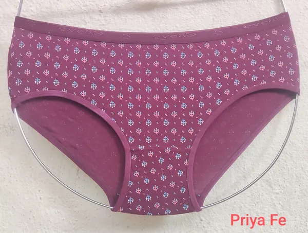 PRIYA_FE_Multicolor_Cotton_Print_3_Panties_For_Women_Pack_Of_3