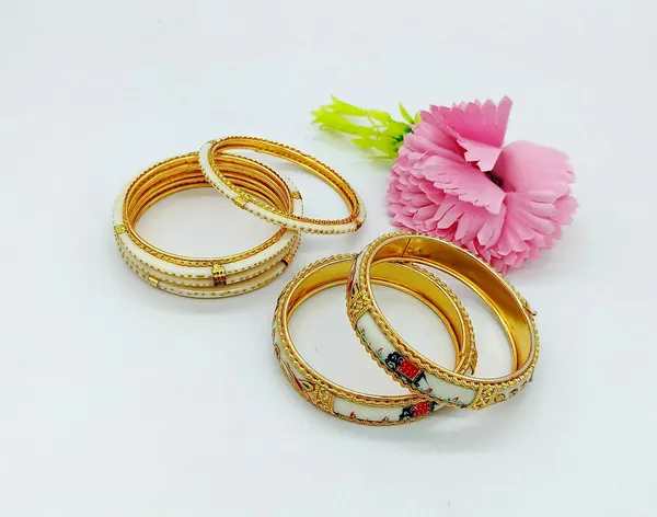 Hand_Painted_Elephant_Bangles_-_Gold_Plated_Bridal_Chura_Set_-Rajwada_Bangles_-_Traditional_Wedding_Bracelets