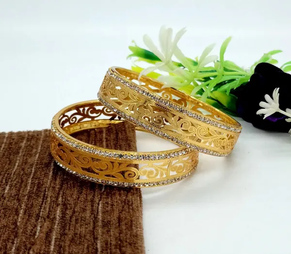 Bangles:_Gold_Plated_Indian_Bridal_Jewelry,_Designer_Traditional_Wedding,_Gift