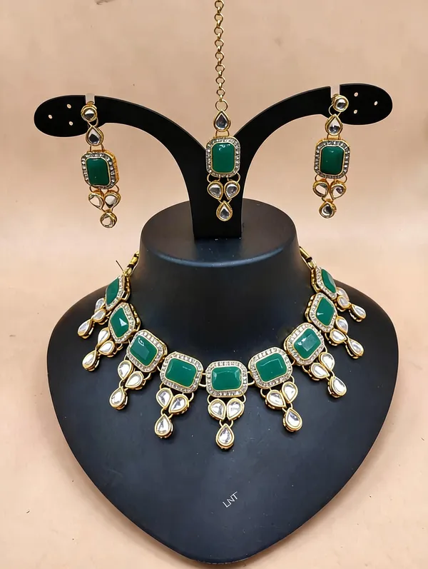 Green_Jewellery_Set_Alloy_For_Women_Pack_Of_1