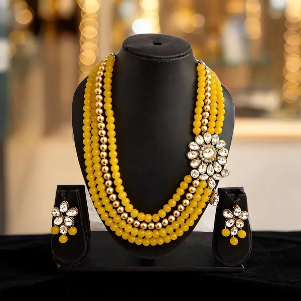 Yellow_And_White_Jewellery_Set_Alloy_For_Women_Pack_Of_1