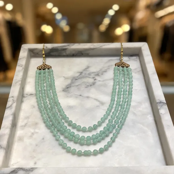 Green_And_White_Layered_Necklace_Alloy_For_Unisex_Pack_Of_1
