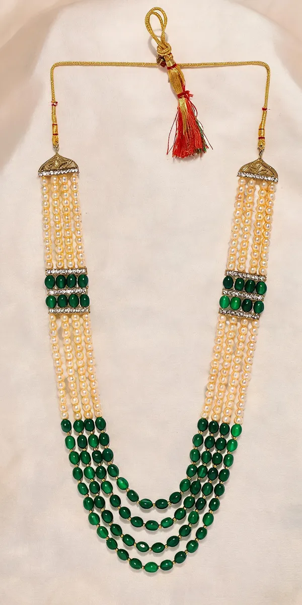 Green_Layered_Necklace_Alloy_For_Unisex_Pack_Of_1