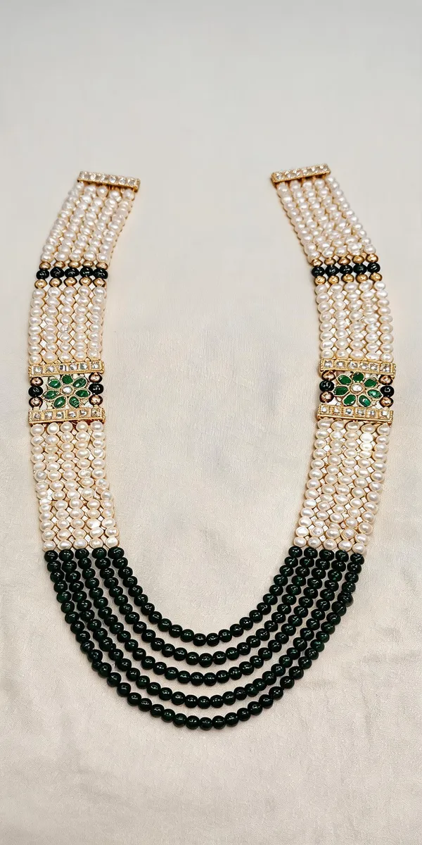 Multicolor_Layered_Necklace_Alloy_For_Unisex_Pack_Of_1