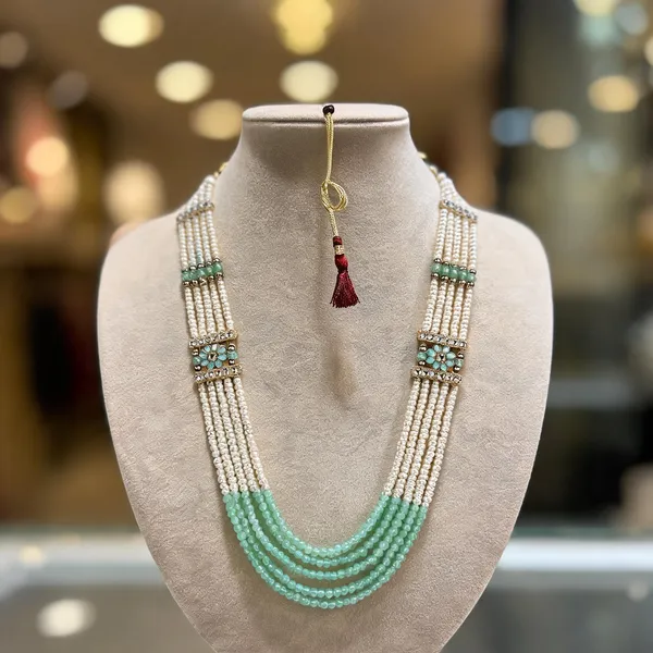Green_And_Gold_Layered_Necklace_Alloy_For_Unisex_Pack_Of_1