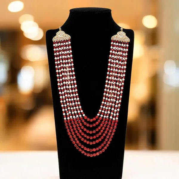 Maroon_And_White_Layered_Necklace_Alloy_For_Unisex_Pack_Of_1