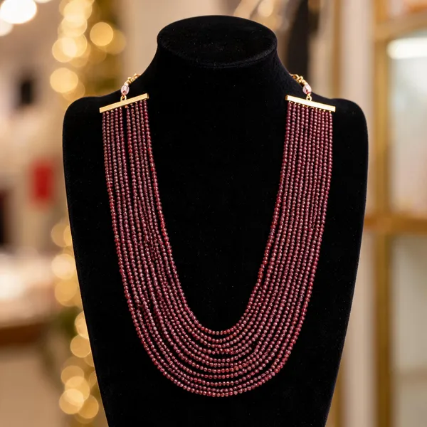 Maroon_Layered_Necklace_Alloy_For_Unisex_Pack_Of_1