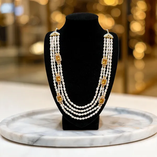 White_And_Gold_Necklace_Alloy_For_Unisex_Pack_Of_1