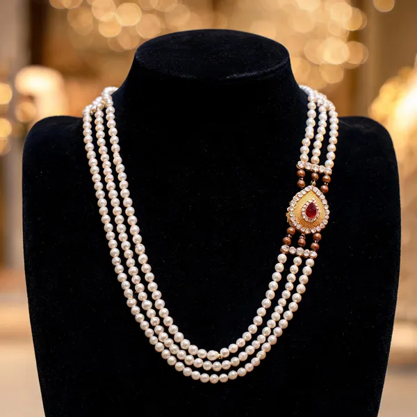 White_And_Maroon_Necklace_Alloy_For_Unisex_Pack_Of_1
