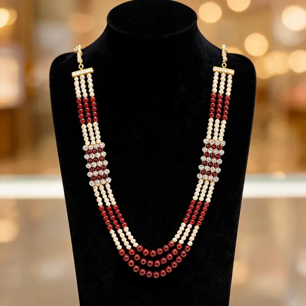Maroon_And_Gold_Layered_Necklace_Alloy_For_Unisex_Pack_Of_1