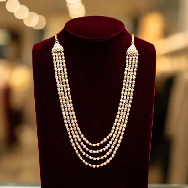 White_And_Gold_Necklace_Alloy_For_Unisex_Pack_Of_1