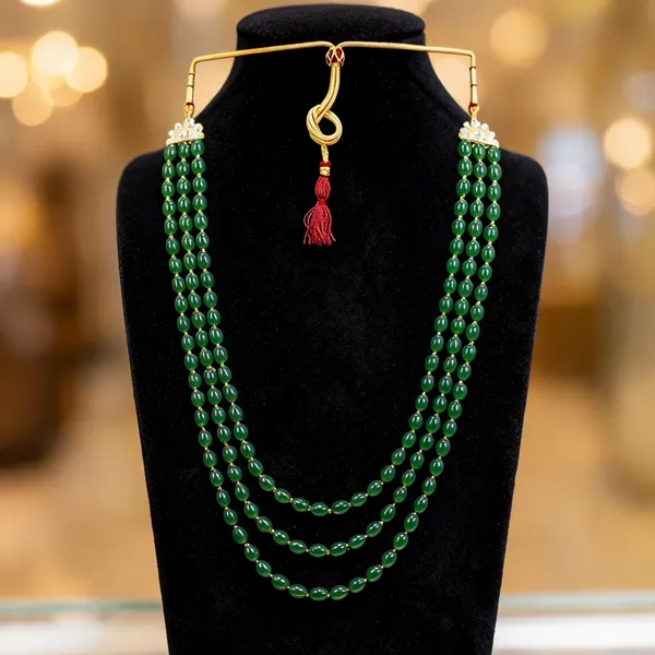 Green_Layered_Necklace_Alloy_For_Unisex_Pack_Of_1