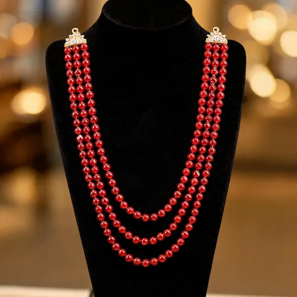 Maroon_Layered_Necklace_Alloy_For_Unisex_Pack_Of_1