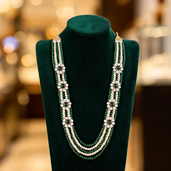 Green_And_White_Layered_Necklace_Alloy_For_Unisex_Pack_Of_1