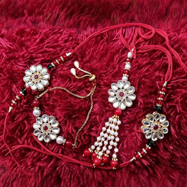 Maroon_And_White_Rakhi,_Lumba,_Bracelet_Alloy_For_Brother_And_Sister-In-Law_Pack_Of_1