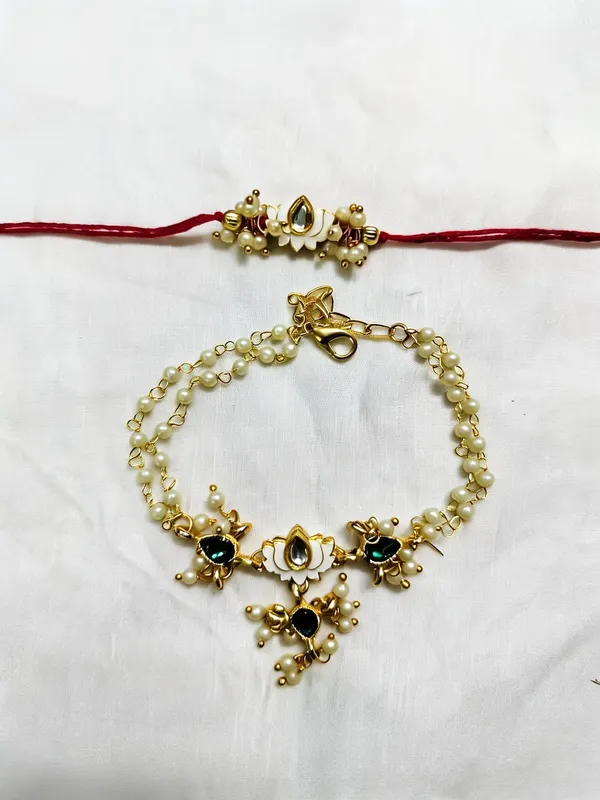 White_Rakhi,_Lumba,_Bracelet_Alloy_For_Brother_And_Sister-In-Law_Pack_Of_2