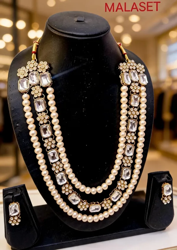 White_And_White_Jewellery_Set_Alloy_For_Women_Pack_Of_1