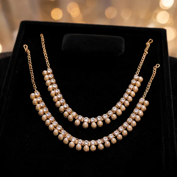 White_And_White_Anklet_Alloy_For_Women_Pack_Of_1