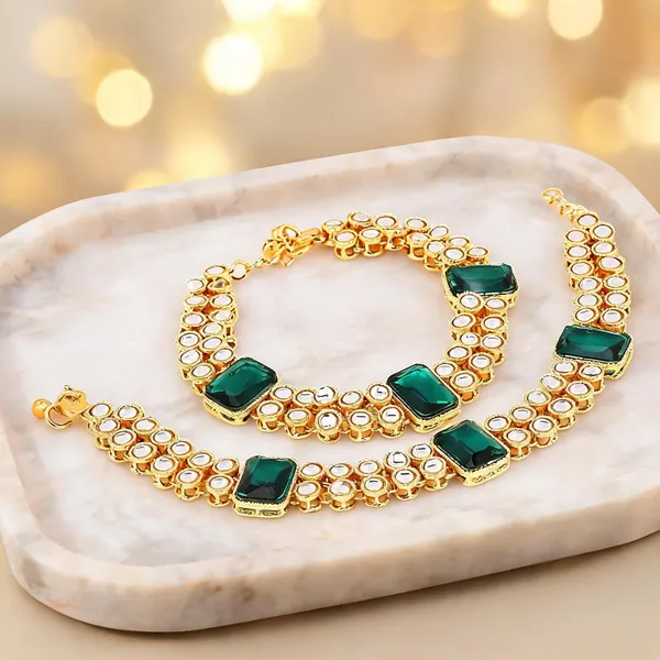 Green_And_White_Anklet_Alloy_For_Women_Pack_Of_1