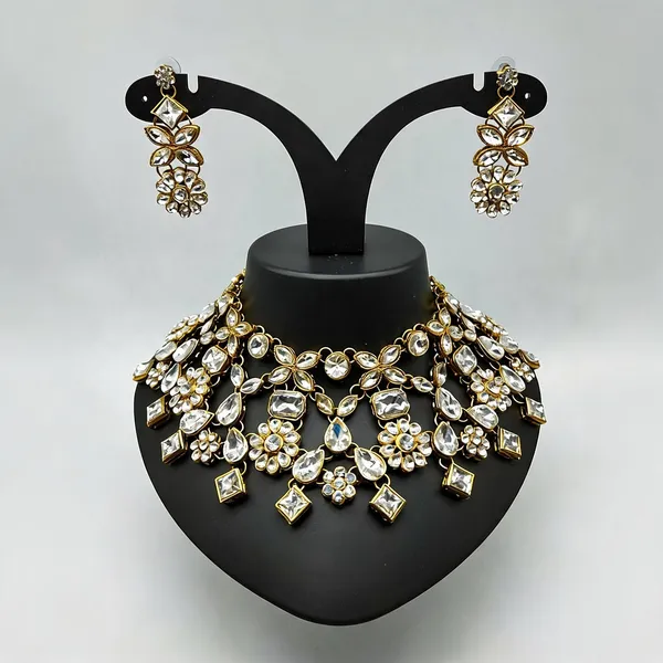 White_Jewellery_Set_Alloy_For_Women_Pack_Of_1