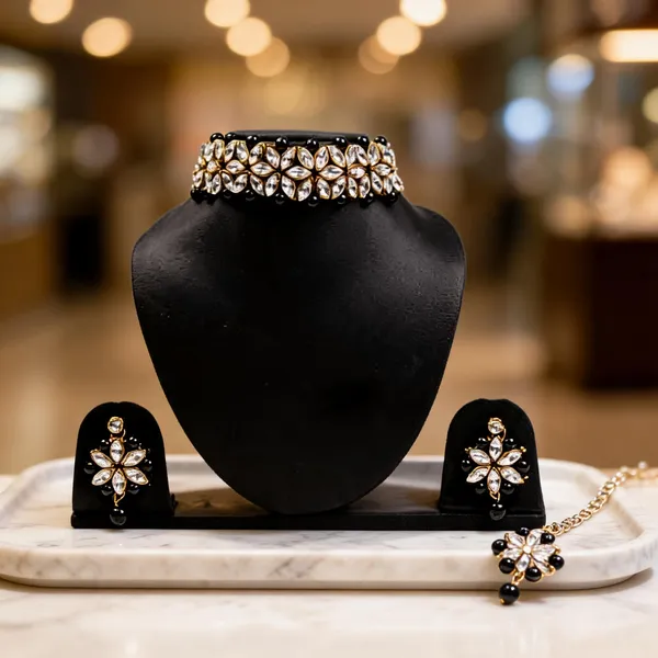 Black_And_White_Jewellery_Set_Alloy_For_Women_Pack_Of_1