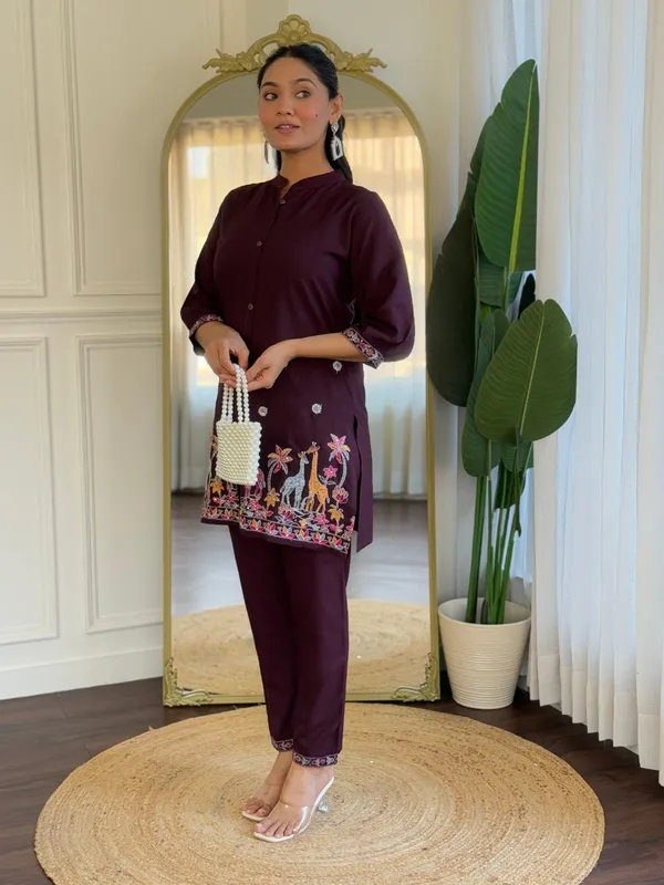 Burgundy_Cotton_Embroidered_Co-Ord_Set_For_Women