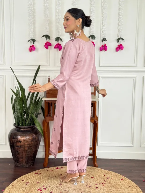 Pink_Cotton_Embroidered_Suit_Set_With_Dupatta_For_Women