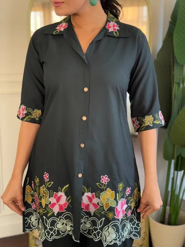 Black_Cotton_Embroidered_Co-Ord_Set_For_Women