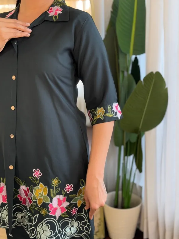 Black_Cotton_Embroidered_Co-Ord_Set_For_Women
