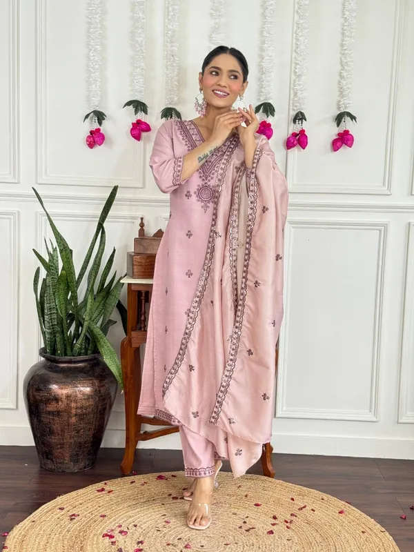 Pink_Cotton_Embroidered_Suit_Set_With_Dupatta_For_Women