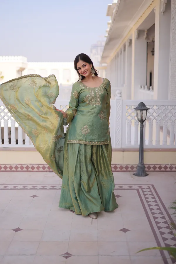Green_Cotton_Golden_Sequin_Embroidered_Salwar_Suit_For_Women