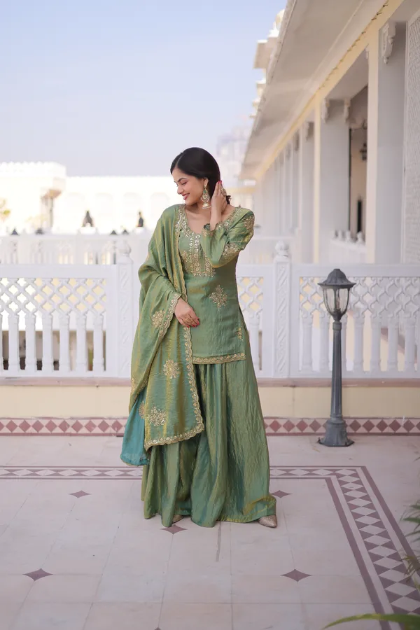 Green_Cotton_Golden_Sequin_Embroidered_Salwar_Suit_For_Women