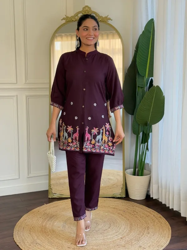 Burgundy_Cotton_Embroidered_Co-Ord_Set_For_Women