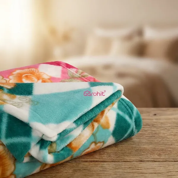 Printed_Polar_Fleece_400Gm_Pack_Of_Single_Bed_250Tc_All_Season_Blanket_Comforter_Dohar_Pack_Of__Multicolor_Pink_Green_Rust_And_Red_2