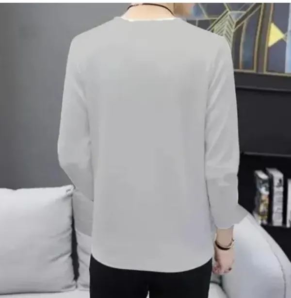 Men'S_White_Long_Sleeve_T-Shirt_With_Geometric_Color_Block_Design
