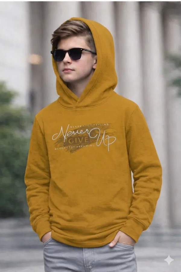 Never_Give_Up_Motivational_Printed_Hoodie_For_Men