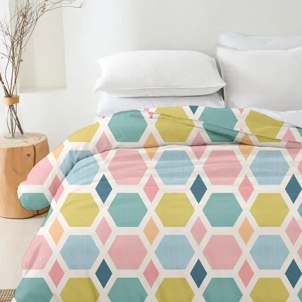 Pink_Green_Pentagonal_Cotton_Printed_Rajai_Cover