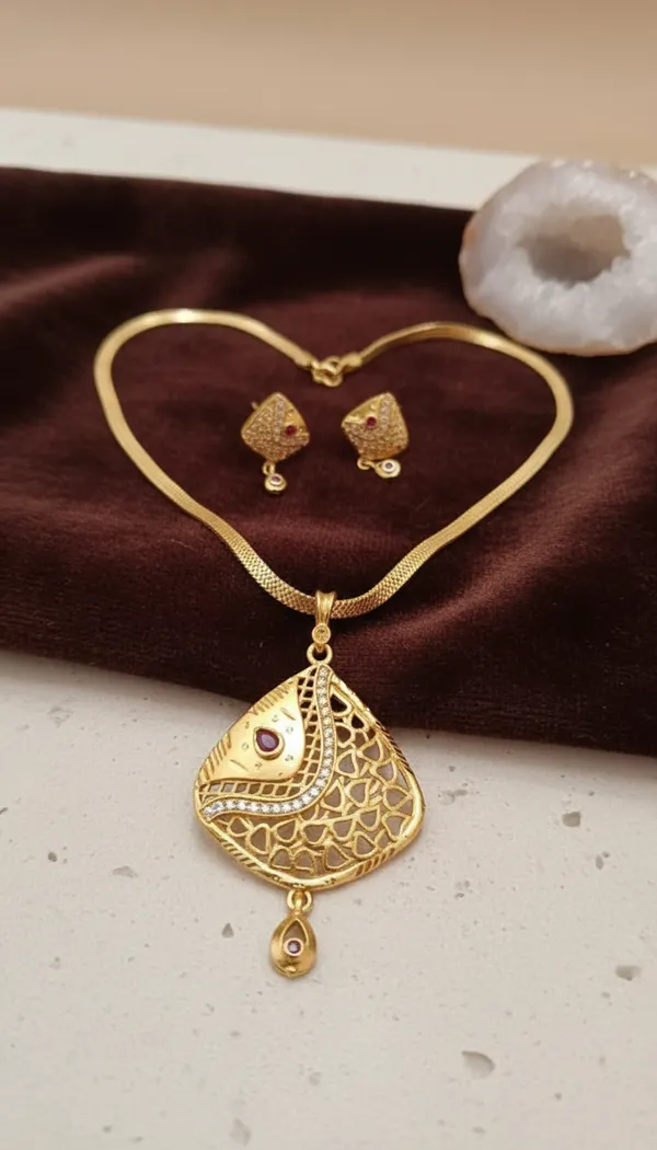 Golden_Micro_Gold-Plated_Filigree_Pendant_Necklace_Set_For_Women