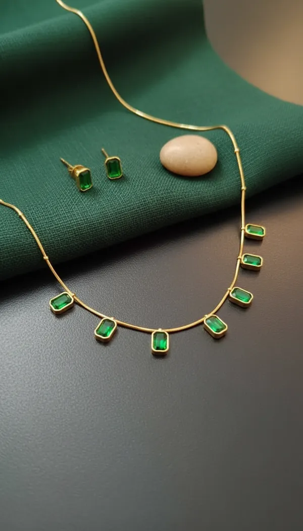 Golden_Emerald_Green_Stone_Anti_Tarnish_Necklace_And_Earrings_Set_For_Women