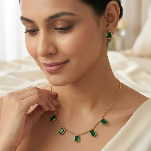 Golden_Emerald_Green_Stone_Anti_Tarnish_Necklace_And_Earrings_Set_For_Women