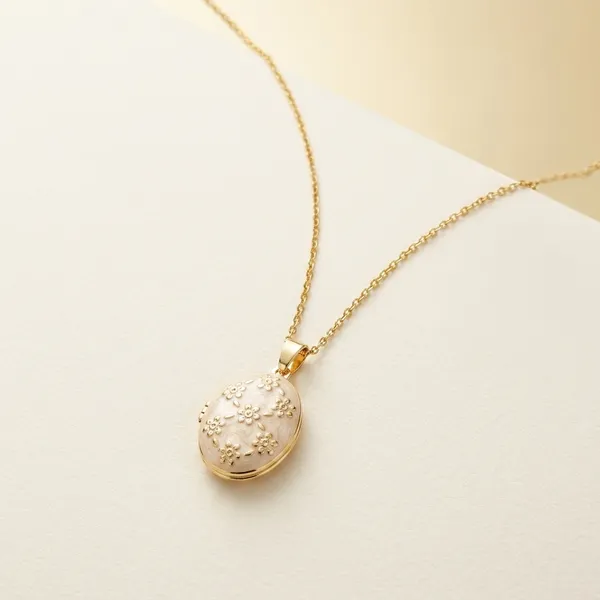 Golden_Anti-Tarnish_Floral_Enamel_Oval_Locket_Pendant_Necklace_For_Women