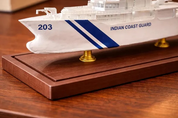 White_Pla_Plastic_Indian_Coast_Guard_Ship_Model_With_Acrylic_Case
