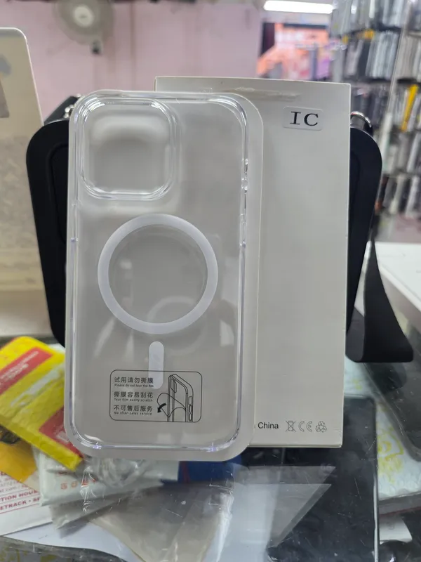 Cover_World_Clear_Polycarbonate_Magsafe_Back_Cover_For_Iphone_15_Pro_Max