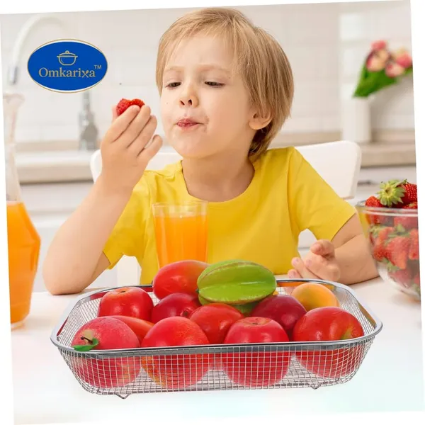 Silver_Stainless_Steel_Premium_Kitchen_Strainer_And_Sieve_For_Kitchen