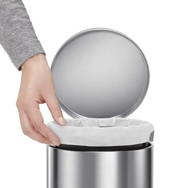 Silver_Stainless_Steel_Premium_Pedal_Dustbin_For_Kitchen
